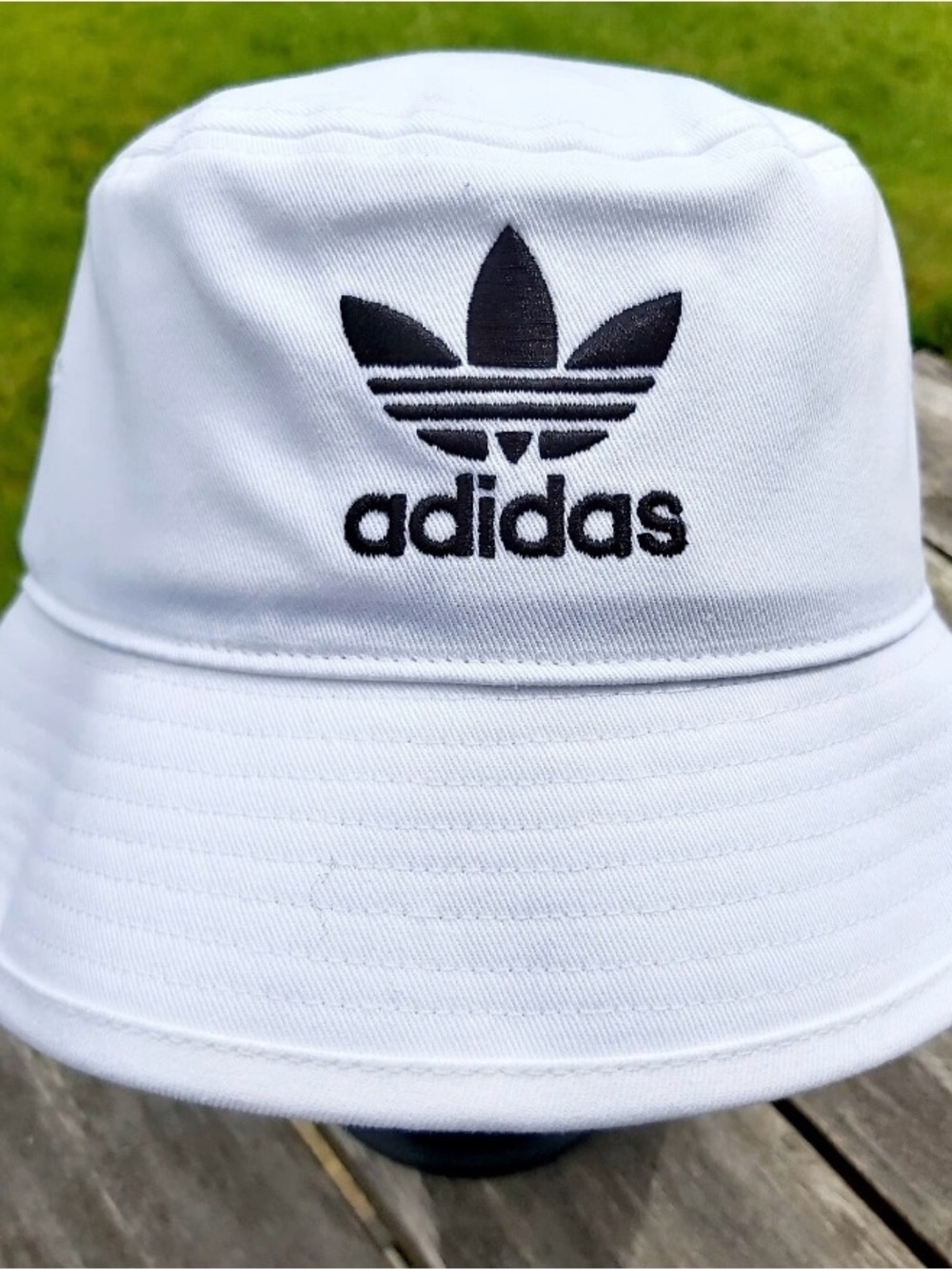 adidas White Bucket Hat with Black Trefoil Logo